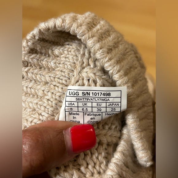 Ugg Kalla Fawn boots - Picture 5 of 5